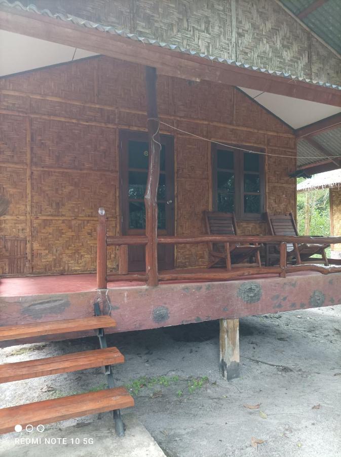 Payam Cabana Koh Phayam Quarto foto