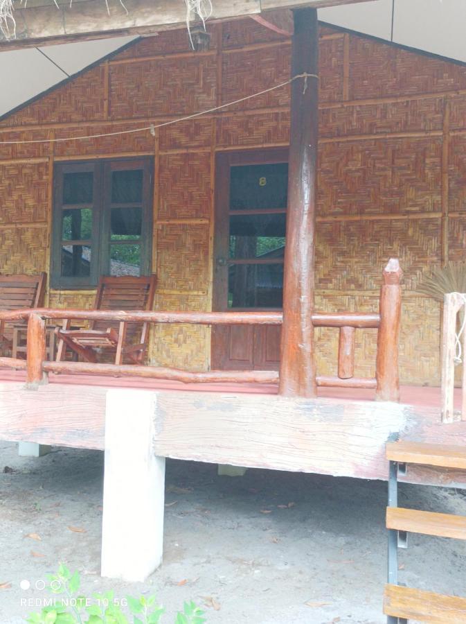 Payam Cabana Koh Phayam Quarto foto