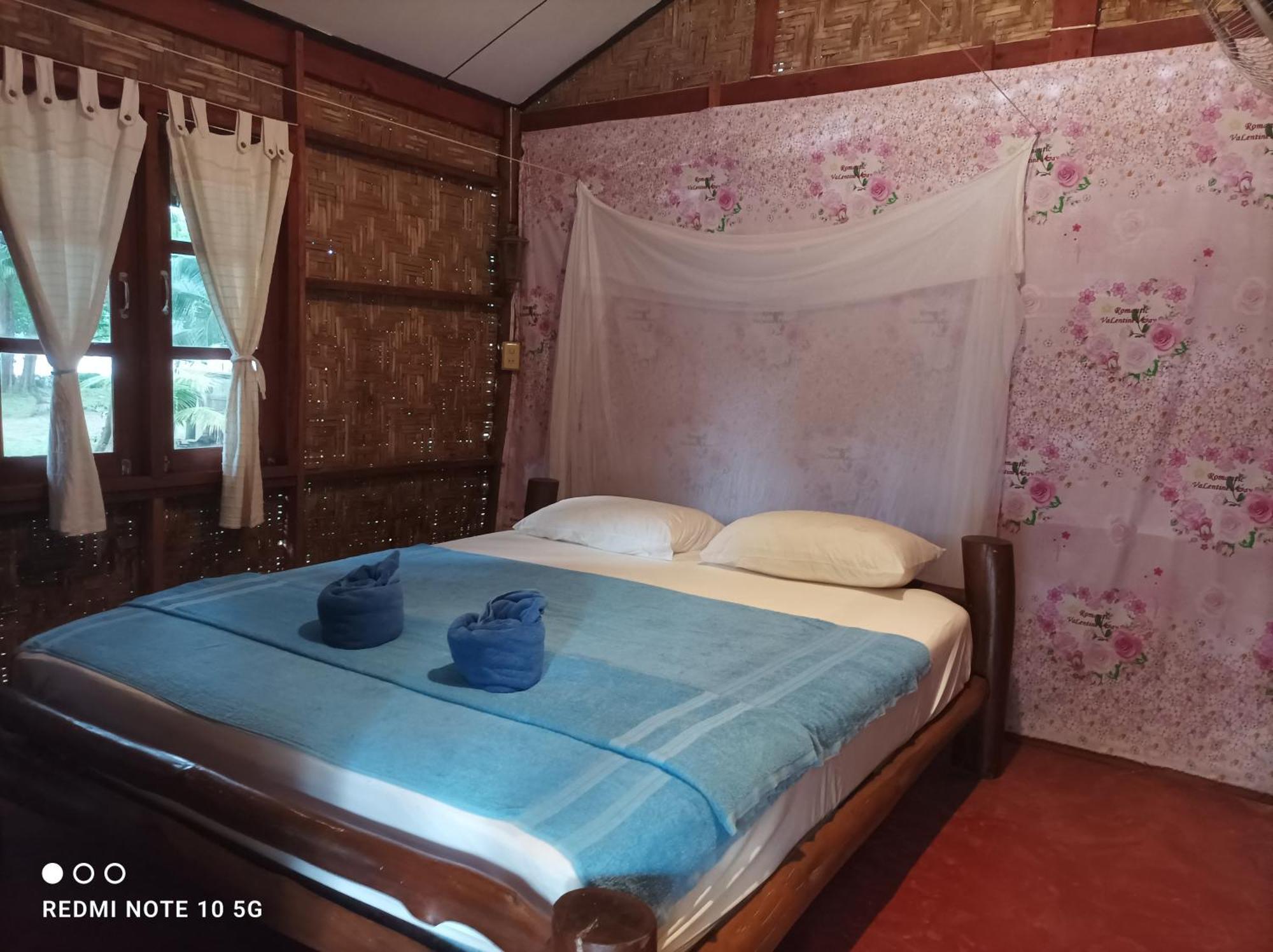 Payam Cabana Koh Phayam Quarto foto