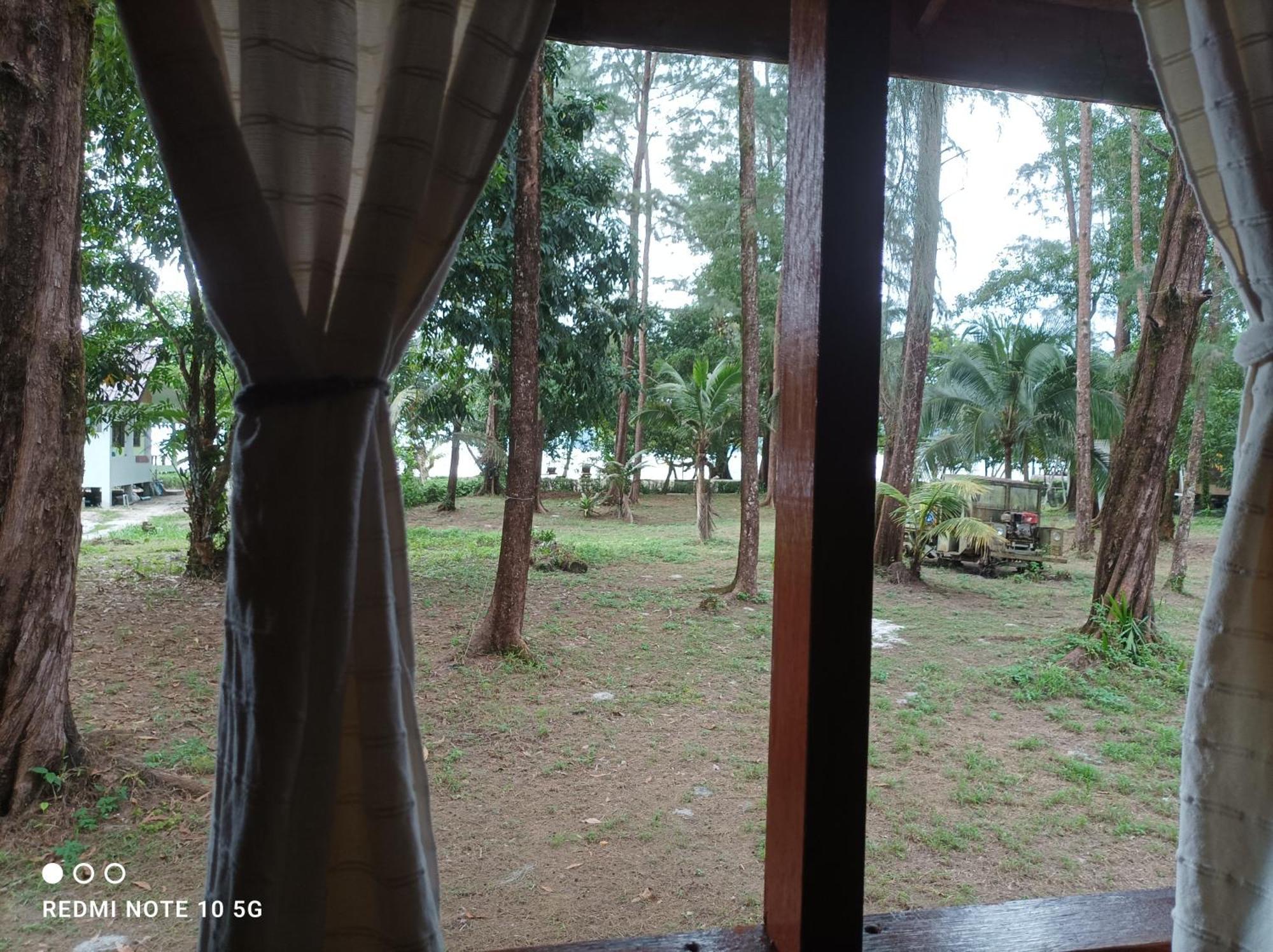 Payam Cabana Koh Phayam Quarto foto